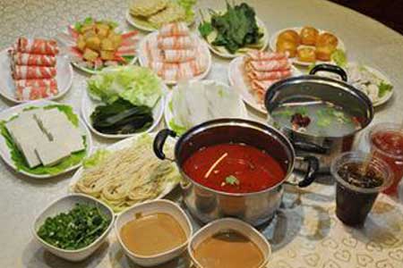 火狐电竞|朴信惠或将出演《女流氓惠静》变身医生 回归电视荧幕(图3) 火狐电竞官网