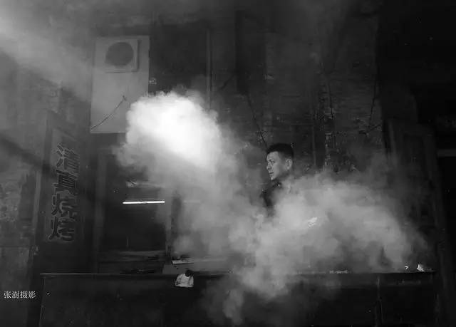 火狐电竞|李宗瑞“患难见真情”赖慕祯被捕哭诉其不是坏人只是贪玩(图2) 火狐电竞